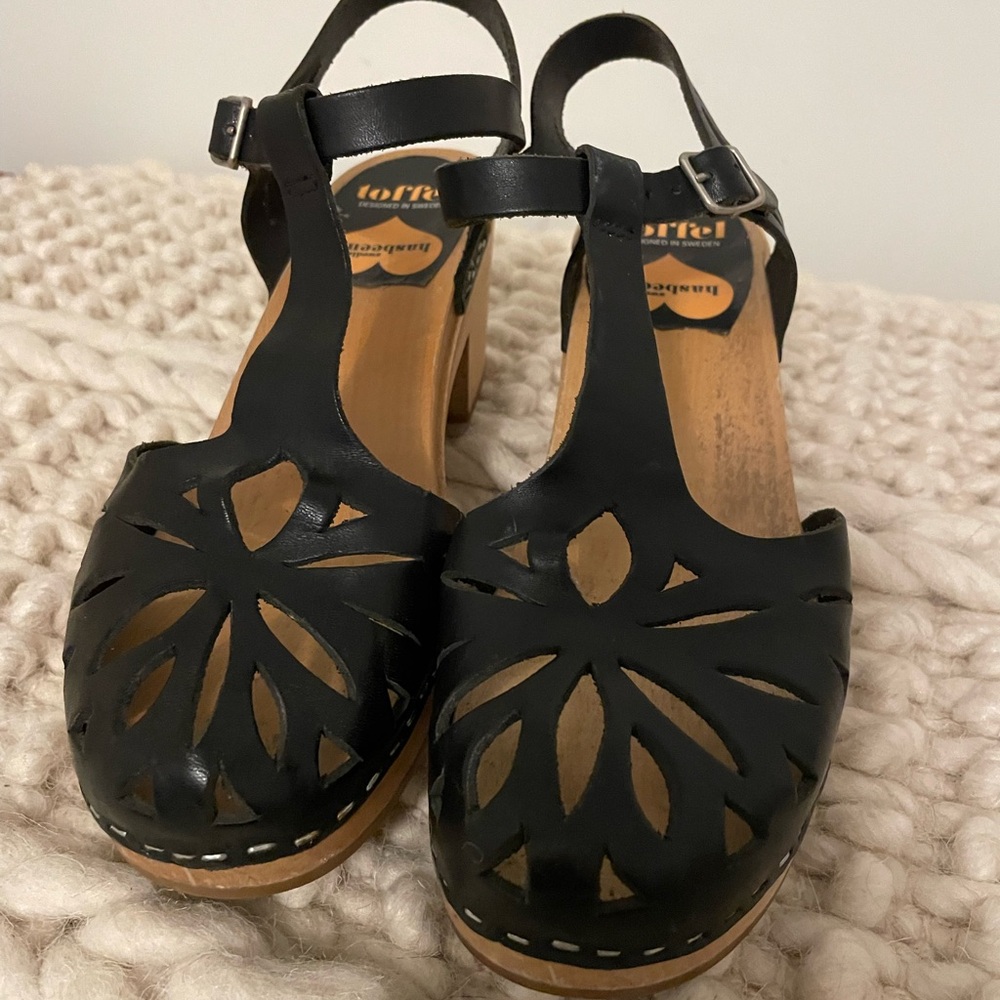 Hasbeen Lacy Clog heels
